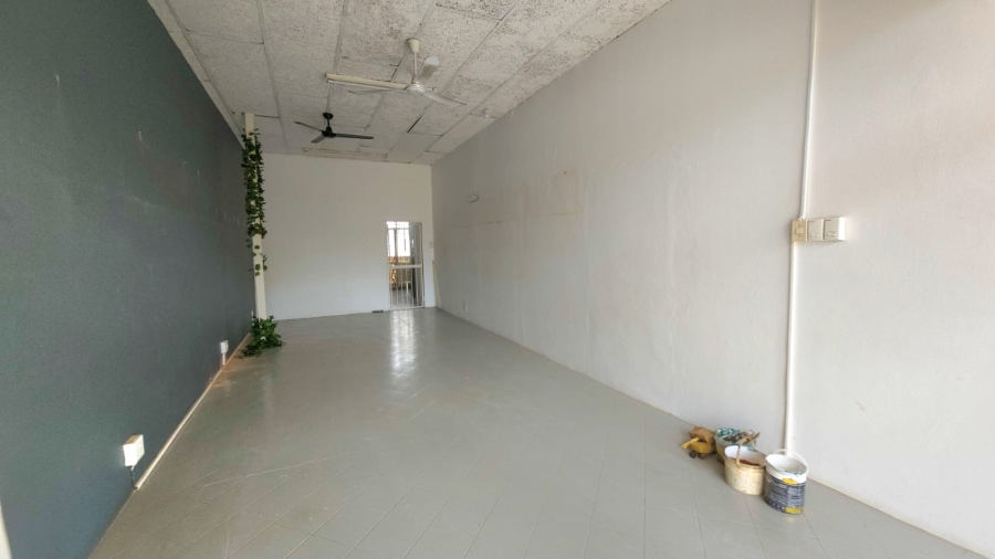 To Let commercial Property for Rent in Schoemansville North West